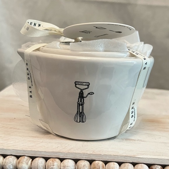 Rae Dunn Measuring Cups